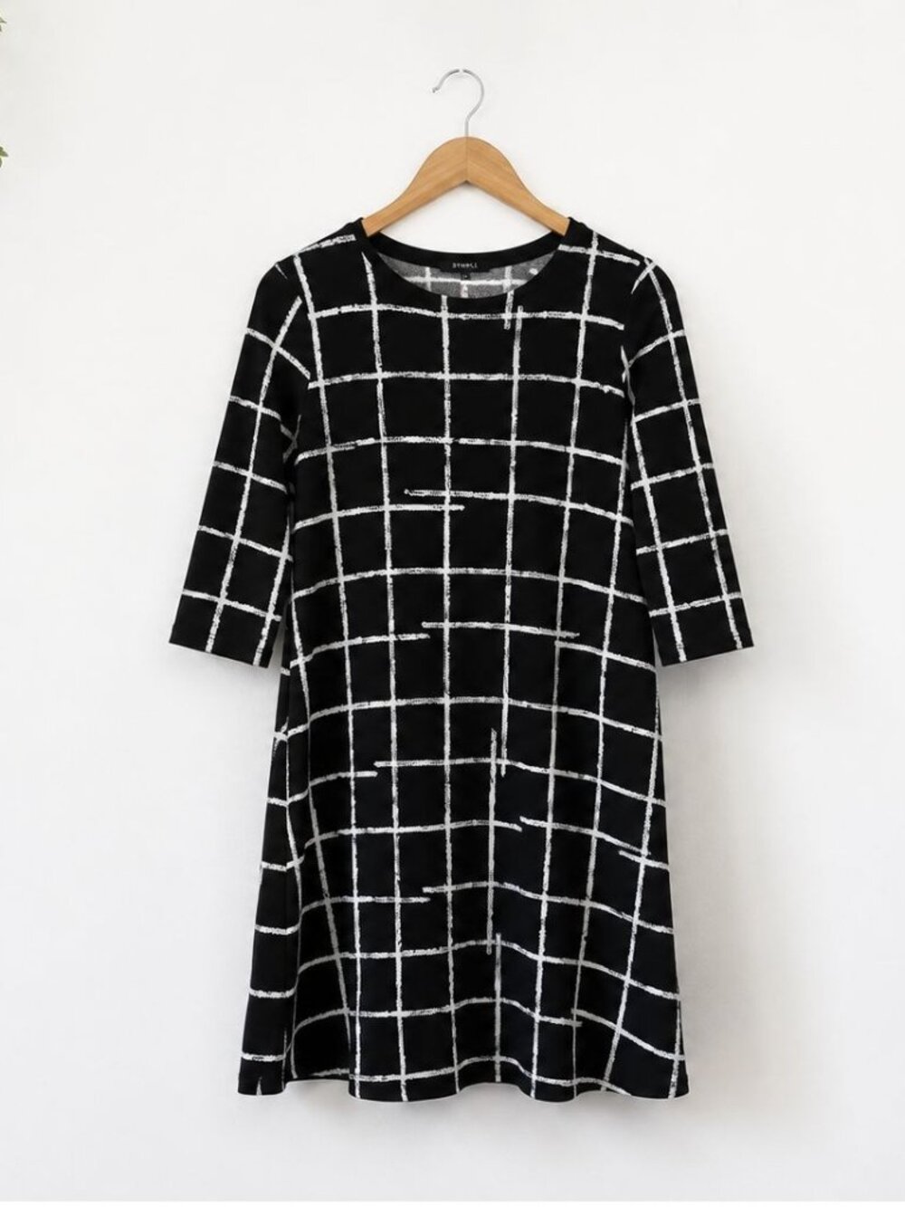 Sympli Black White Trapeze Swing Dress Size 8 Minimalist Travel Knit